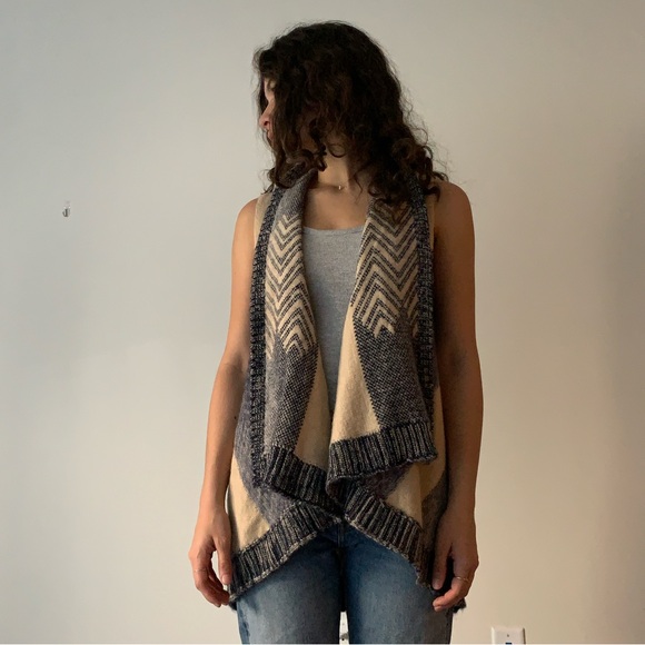 NWT Anthropologie Sleeping on Snow Cream Blue Vest XS/S - Picture 6 of 7